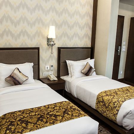 Hotel Gangakashi ナーグプル エクステリア 写真